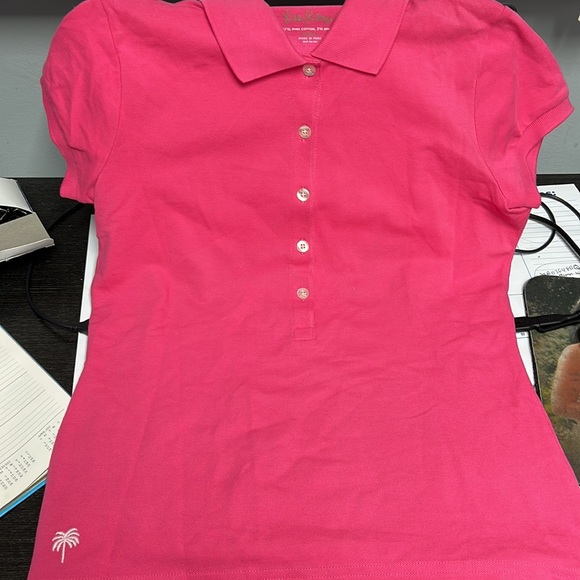 Lilly Pulitzer Tops - New without Tags Lilly Pulitzer 5 Button collared Top